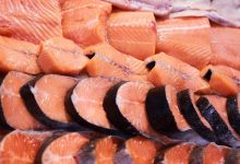Фото - В России зафиксировали снижение цен на лосося